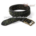 Belle ceinture en cuir noir Geniue avec de petits trous